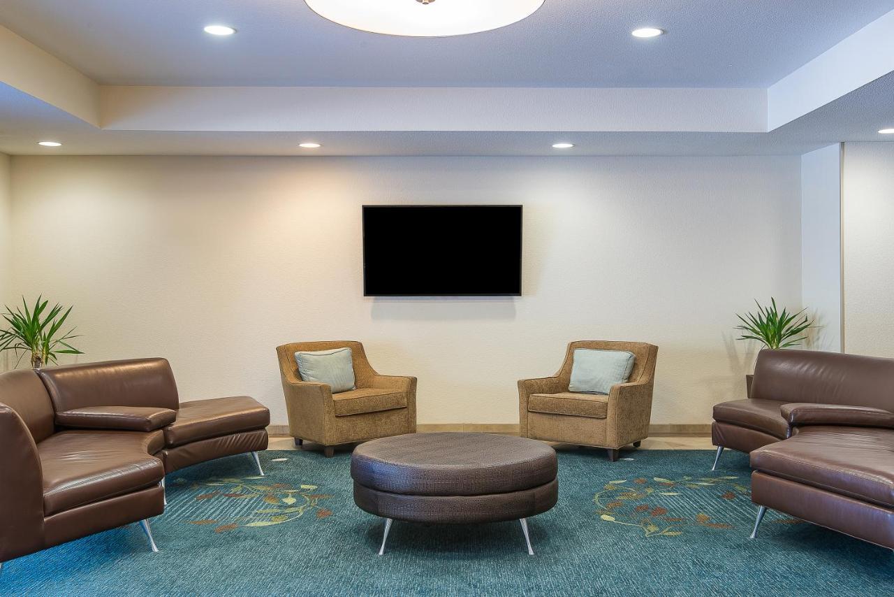 Candlewood Suites Bloomington By Ihg Exteriör bild