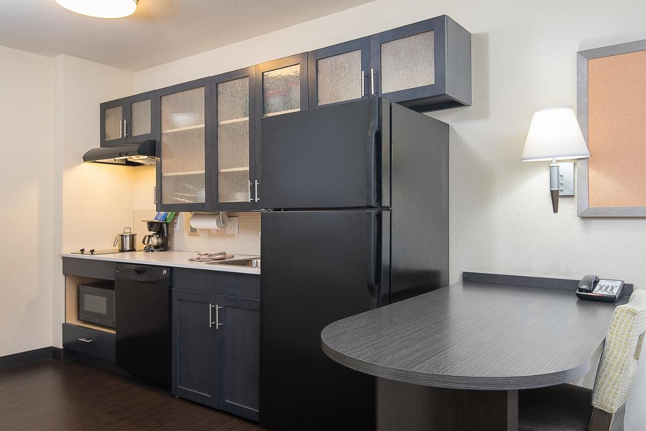 Candlewood Suites Bloomington By Ihg Exteriör bild